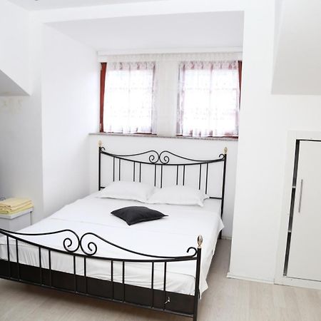 Hotel Venisi Prizren Luaran gambar