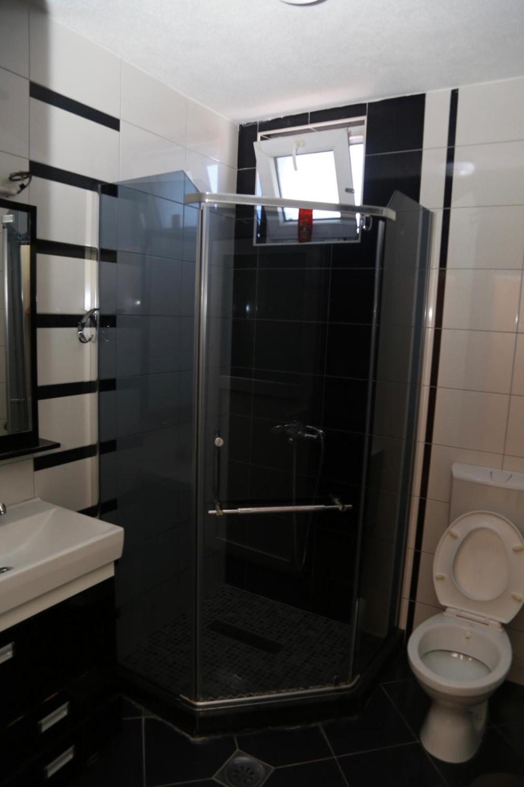 Hotel Venisi Prizren Luaran gambar